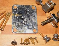 Medium aging&nbsp;&copy;&nbsp;2026&nbsp;42nd Street Guitars